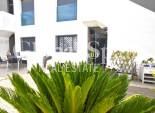 Wederverkoop - APPARTEMENT -
LA ZENIA - Costa Blanca