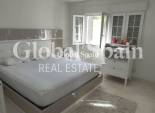 Resale - VILLA -
ORIHUELA COSTA - La Zenia
