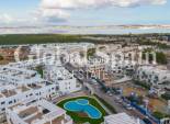 Wederverkoop - PENTHOUSE -
TORREVIEJA - LOS BALCONES - LOS ALTOS