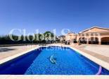 Wederverkoop - HUIS -
DOLORES - Costa Blanca