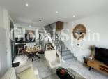 Resale - VILLA -
BENIJÓFAR