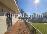 Resale - VILLA -
LA MANGA DEL MAR MENOR - Costa Calida