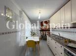 Resale - APARTMENT -
TORREVIEJA - Center
