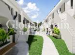Nowo zbudowane - MIESZKANIE -
TORREVIEJA - 