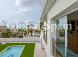 Resale - Penthouse -
ORIHUELA COSTA - VILLAMARTÍN