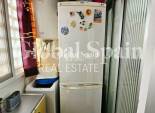 Wederverkoop - APPARTEMENT -
TORREVIEJA - Playa De Los Náufragos