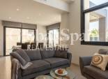 Resale - VILLA -
CIUDAD QUESADA