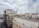 Wederverkoop - APPARTEMENT -
TORREVIEJA - Center