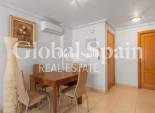 Venta - APARTAMENTO -
TORREVIEJA - Centro