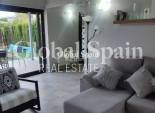 Wederverkoop - VILLA -
PERALEJA GOLF - Inland