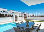 Nouvelle construction - VILLA -
VISTABELLA GOLF 