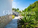 Resale - HOUSE -
LA MARINA