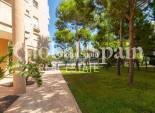 Revente - APPARTEMENT -
ORIHUELA COSTA - CAMPOAMOR