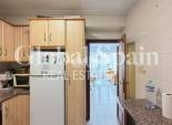 Revente - APPARTEMENT -
TORREVIEJA - Estacion de autobuses