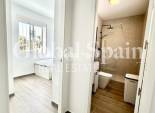 Revente - VILLA -
VILLAMARTÍN - Costa Blanca