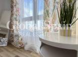 Wederverkoop - APPARTEMENT -
TORREVIEJA - Center