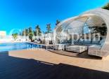 Wederverkoop - VILLA -
TORREVIEJA - La Mata