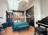 Resale - HOUSE -
ORIHUELA COSTA - VILLAMARTÍN