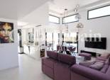 Resale - VILLA -
ROJALES - Inland