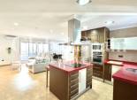 Venta - APARTAMENTO -
TORREVIEJA - Center