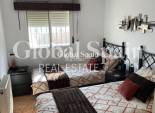 Wederverkoop - VILLA -
CAMPOSOL - Inland