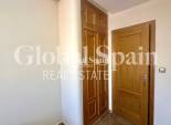 Wederverkoop - APPARTEMENT -
TORREVIEJA - Torrevieja