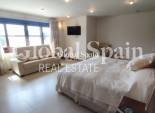 Wederverkoop - VILLA -
PERALEJA GOLF - Inland