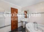 Revente - VILLA -
ROJALES - Pueblo Bravo