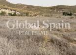 Resale - HOUSE -
LA PINILLA - Inland