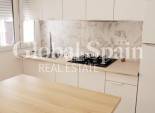 Venta - APARTAMENTO -
TORREVIEJA - Center