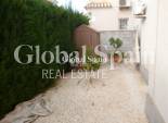 Venta - VILLA -
PLAYA FLAMENCA - Costa Blanca