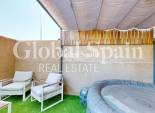 Resale - HOUSE -
ORIHUELA - Inland
