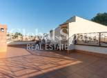 Resale - HOUSE -
TORREVIEJA - LOS BALCONES - LOS ALTOS