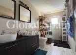 Odsprzedaż - WILLA  -
TORREVIEJA - 
