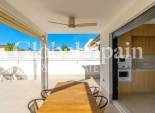 Resale - VILLA -
TORREVIEJA - Costa Blanca