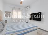 Wederverkoop - VILLA -
SAN FULGENCIO - LA MARINA