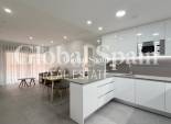 Resale - APARTMENT -
TORREVIEJA - Estacion de autobuses