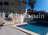 Wiederverkauf - VILLA -
ROJALES - La Marquesa Golf