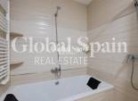 Resale - HOUSE -
TORREVIEJA - Center