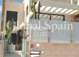 Odsprzedaż - WILLA  -
ORIHUELA COSTA - 