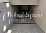 Wederverkoop - VILLA -
ORIHUELA COSTA - VILLAMARTÍN