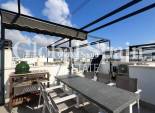 Resale - VILLA -
ORIHUELA COSTA - VILLAMARTÍN