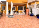 Resale - HOUSE -
LOS ARENALES DEL SOL - Elche/Elx