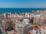 Resale - APARTMENT -
TORREVIEJA - Playa del cura