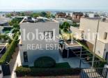 Revente - VILLA -
LOS MONTESINOS