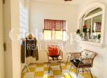 Wiederverkauf - VILLA -
TORREVIEJA - Aguas Nuevas