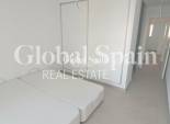 Revente - APPARTEMENT -
PLAYA FLAMENCA - Costa Blanca