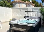 Wiederverkauf - HAUS -
ORIHUELA COSTA - Costa Blanca