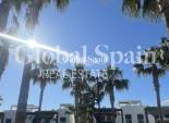 Wiederverkauf - WOHNUNG -
LA ZENIA - Costa Blanca