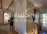 Resale - VILLA -
ORIHUELA COSTA - VILLAMARTÍN